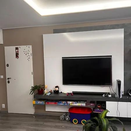 9 Persons 4 Bedrooms In For Family With Kids 公寓 *