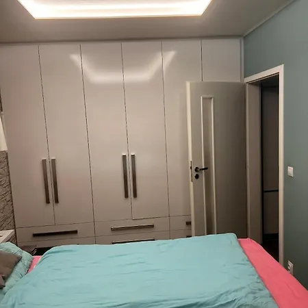 9 Persons 4 Bedrooms In For Family With Kids 布拉格