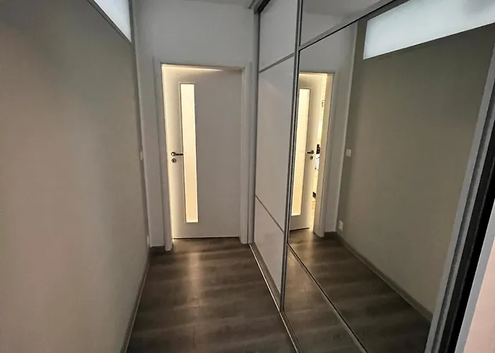 Big In Quiet Location Close To The Center -ideal For Families With Kids * Прага